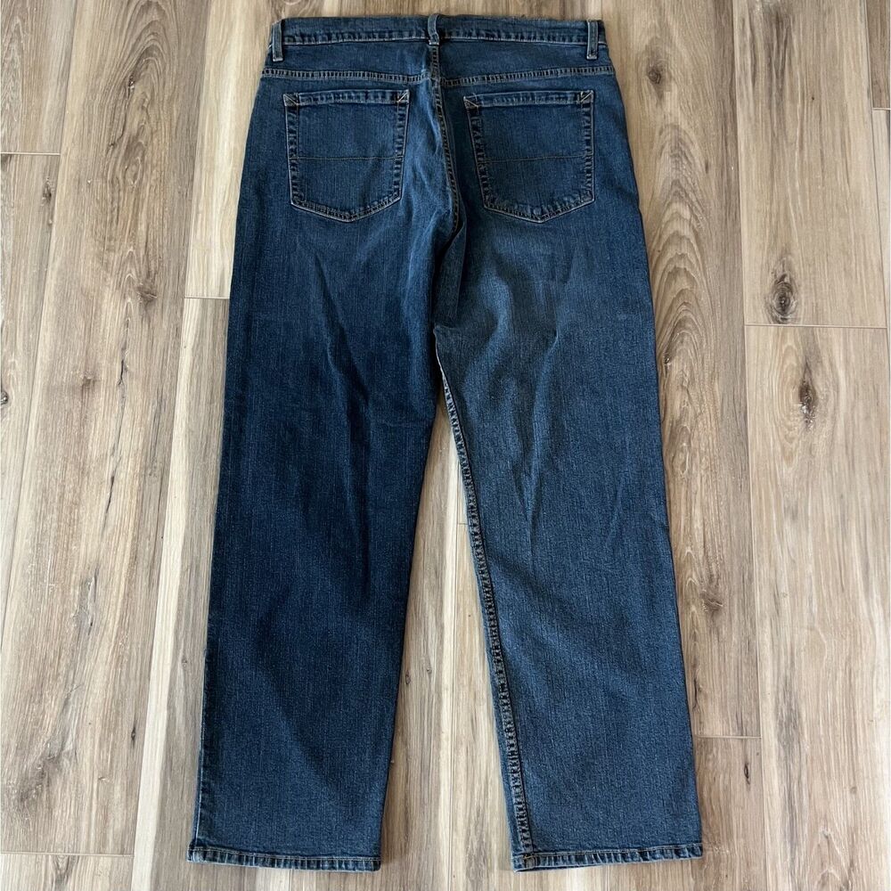 1 Pair of Mens Distressed Relaxed Stonewashed Jeans by FALLS CREEK sz 36 x 30 - Picture 2 of 4